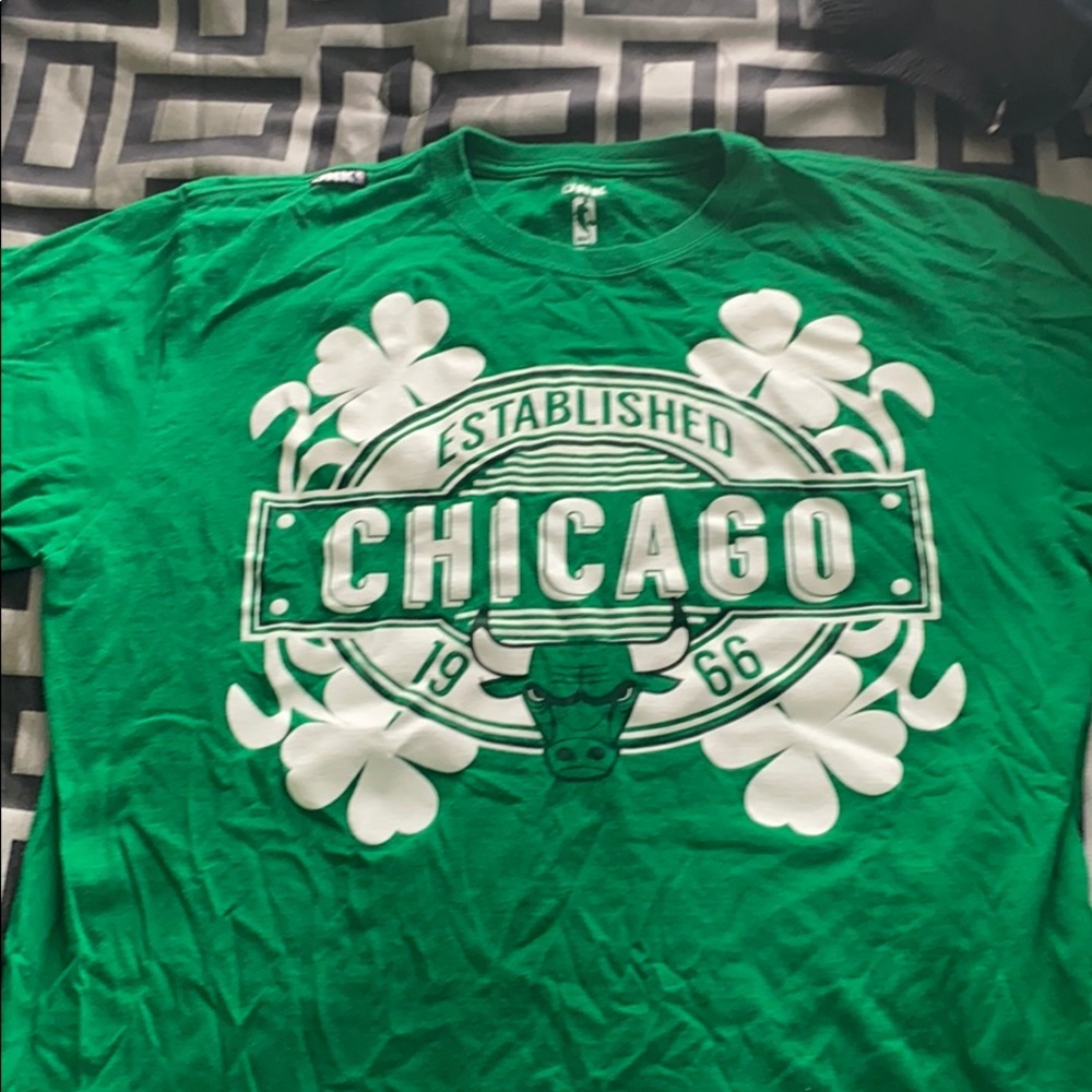Bulls St.Patrick shirt